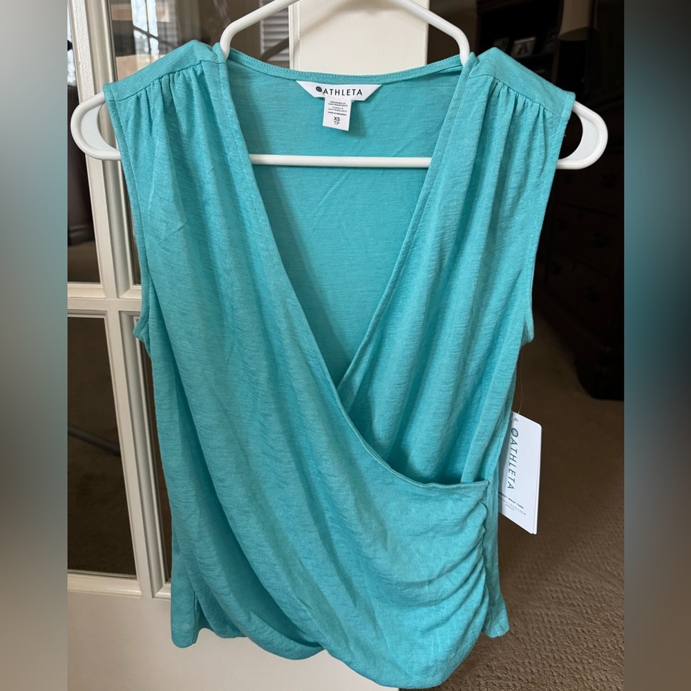 Athleta Breezy Wrap Top